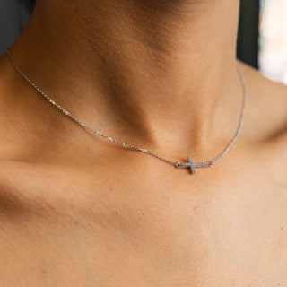 NTF WOMEN'S CROSS NECKLACE
