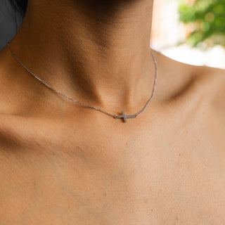 NTF WOMEN'S CROSS NECKLACE
