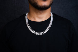 12MM BUSTDOWN CUBAN CHAIN MOISSANITE