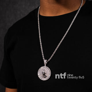 White Rope Chain 4mm with Praying Hands Round Pendant