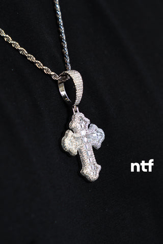NTF Men’s Rope Chain & Moissanite Cross Pendant