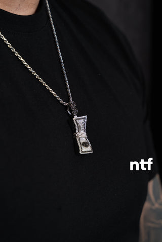 NTF Men’s Rope Chain & Stack of Bills Moissanite Pendant