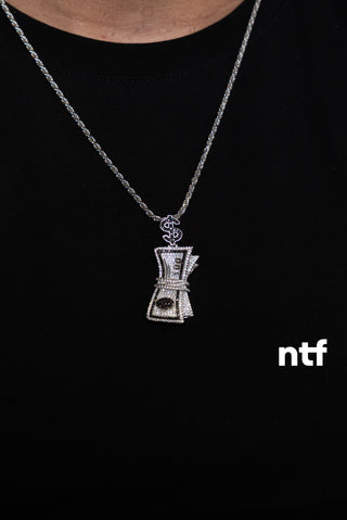 NTF Men’s Rope Chain & Stack of Bills Moissanite Pendant