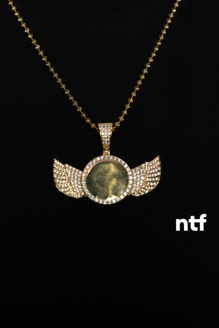 NTF Men’s 14K Gold finish Moon Cut Chain & Winged CZ Picture Pendant