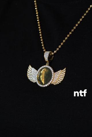 NTF Men’s 14K Gold finish Moon Cut Chain & Winged CZ Picture Pendant