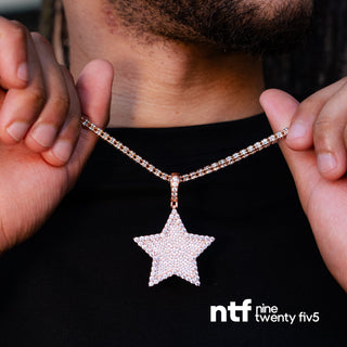 ⭐ Iced Chain with Star Pendant – Rose Gold on 925 Silver